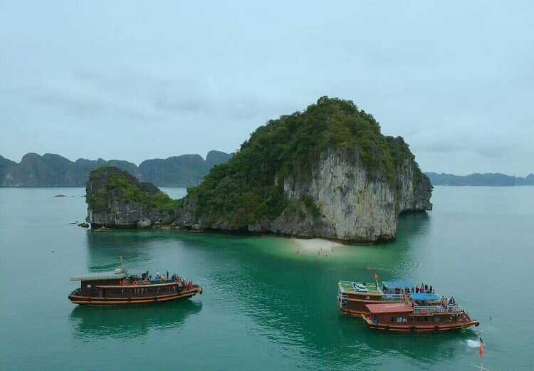 Vịnh Lan Hạ