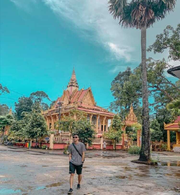 Sống ảo nước ngoài cùng những ngôi chùa Việt Nam tại Sài Gòn